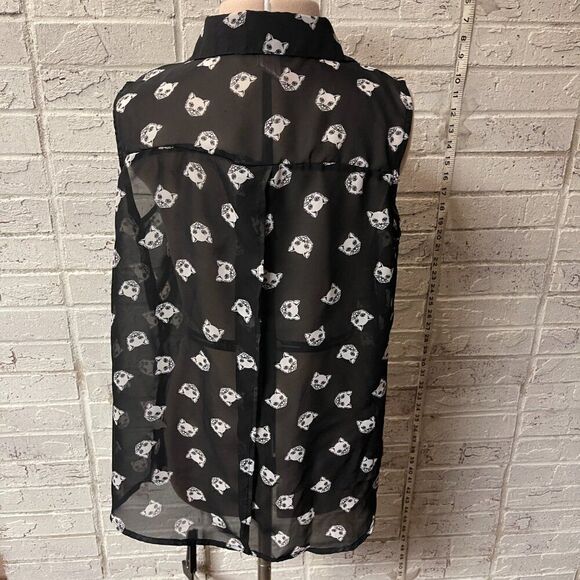 No Boundaries Cat Sheer Button Up Sleeveless BlouseLarge 11/13 - Picture 9 of 12
